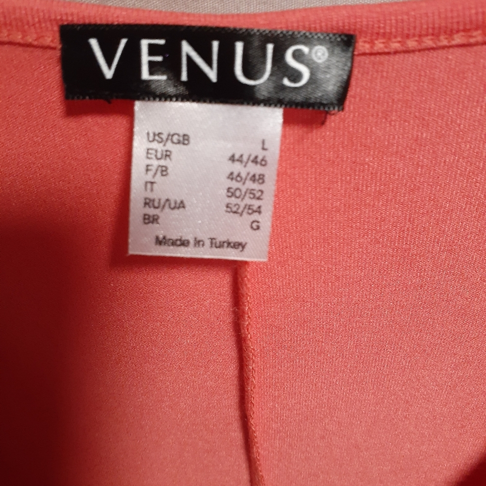 Blouse - Picture 2 of 2